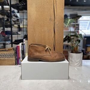 Fyre Brown Leather Dress Shoes. (Size 9.5)